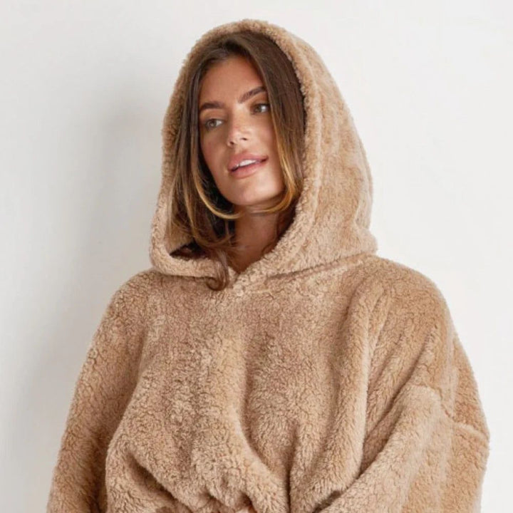 Valente™ | Fluffy Hoodie