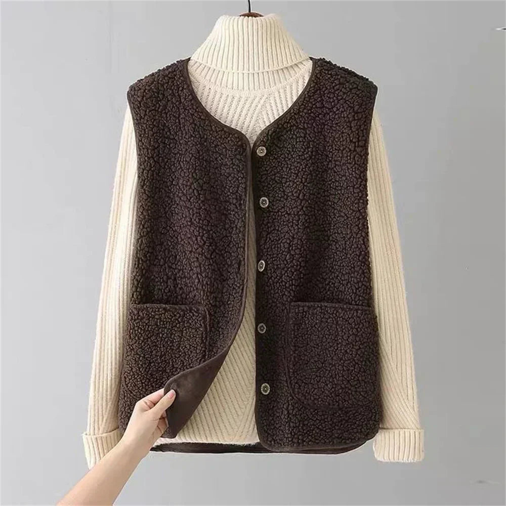 Elise | Classic Cardigan