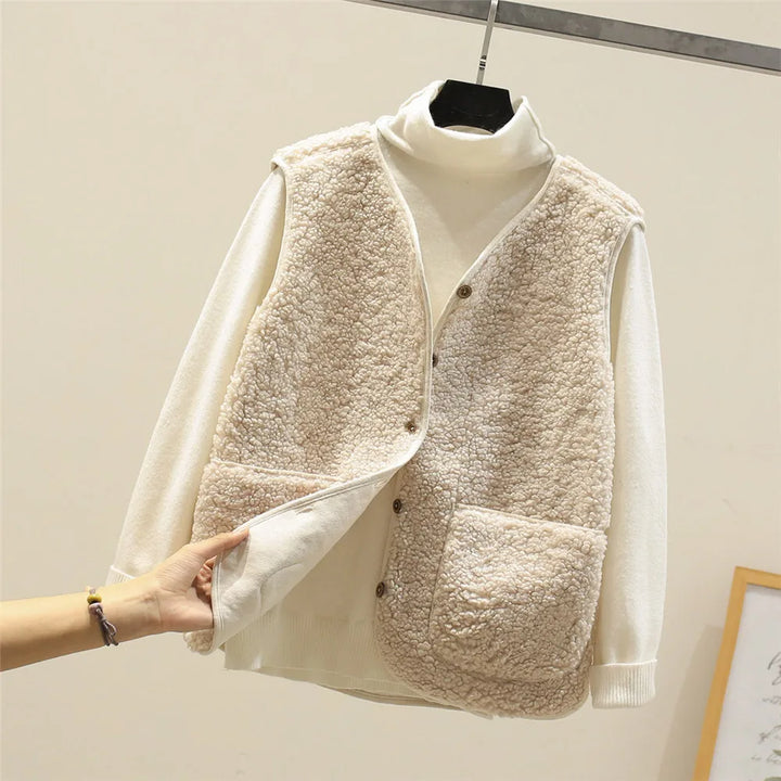 Elise | Classic Cardigan