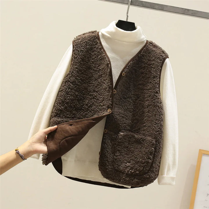 Elise | Classic Cardigan
